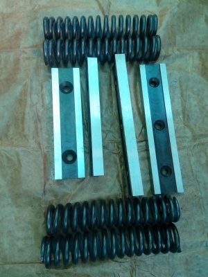 Пуансон и матрицы на НГ 5222,23,24, ножи на комбинированные ножницы и гильотины