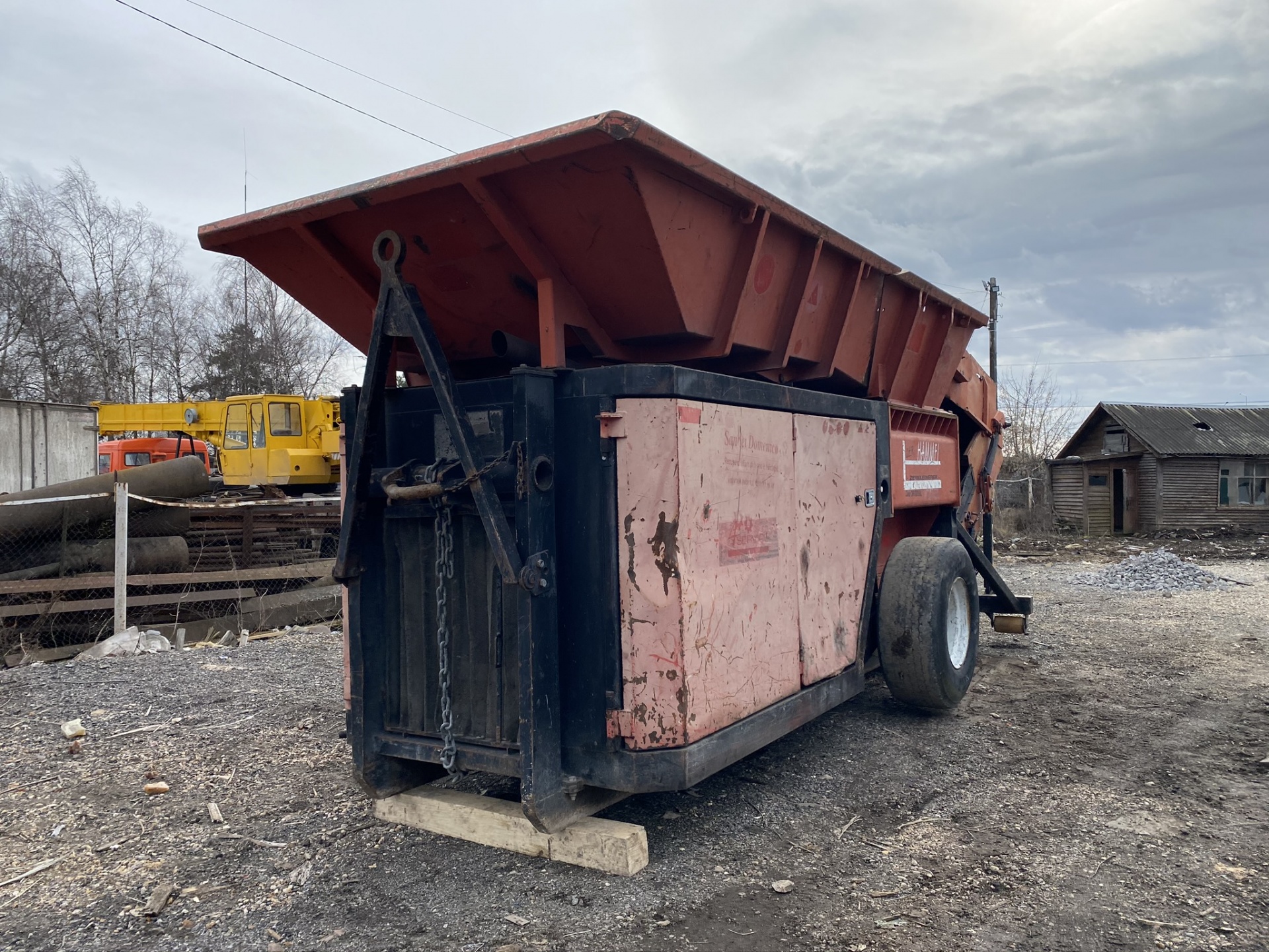 Hammel vb. Измельчитель vb650 hammel. hammel vb 650 d. первичный измельчитель прицепного типа hammel vb 650 d. axe дробилка.