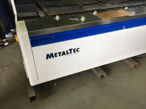 Оптоволоконный лазерный станок MetalTec 1530 1000W
