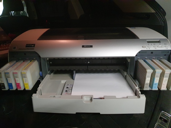 Плоттер Epson Stylus Pro 4880 формат А2+ купить Б/У в Москве по цене 95 ...