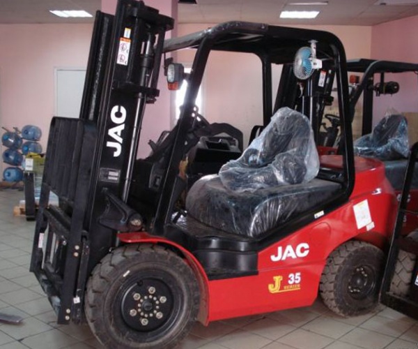 Вилочный погрузчик JAC CPСD 35 в Тольятти от официального представителя завода в РФ