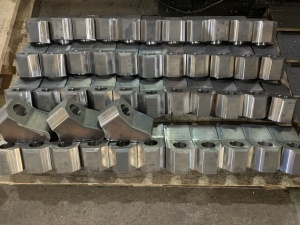 Изделия из износостойких сталей марок Hardox, Quard, Relia