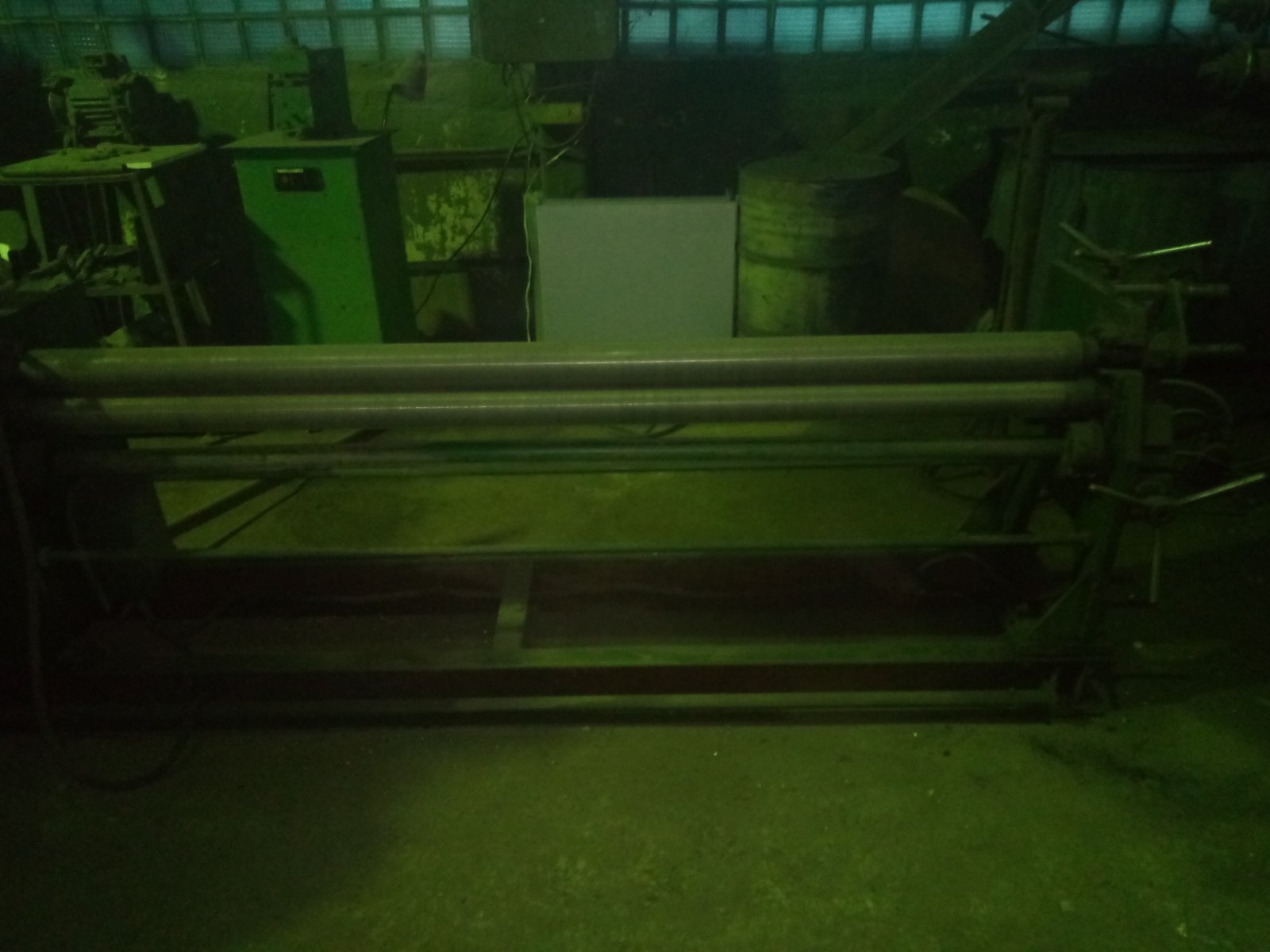 гибочный станок для гибки листового металла до 1 мм купить Б/У в ...