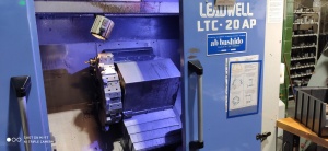 Токарный станок с ЧПУ Leadwell LTC20 AP
