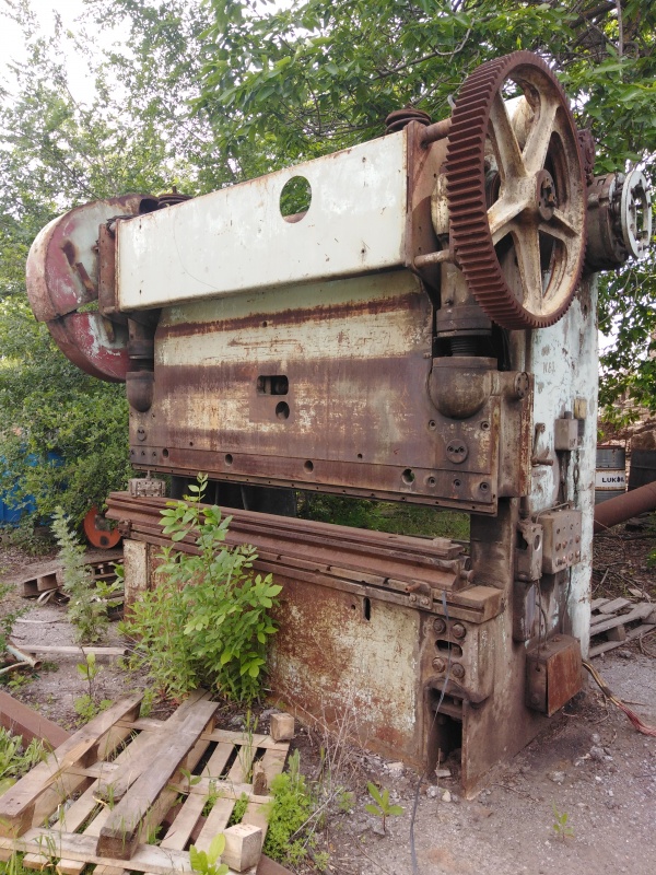 пресс листогибочный (листогиб, пневмомеханический) прямого действия ...