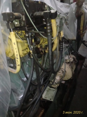 машину для литья под давлением термопластичных материалов с ЧПУ ДЕ3330Ф1