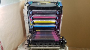 Цветной Лазерный принтер
