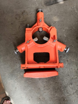 Люнет для токарного станка 16б16. Люнет подвижный 16к20. Люнет неподвижный 1к62. Люнет фт11. Люнет на станок 16к20.