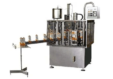 Автомат розлива молочных продуктов производительностью 3000 пак/час