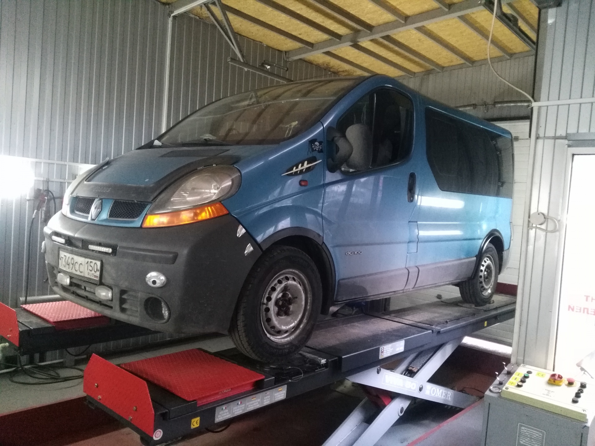 Подъемник для сход-развала OMER 5т купить Б/У в Балашихе по цене 450 ...