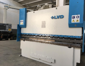LVD PPI 110/30 CNC 8 AXES