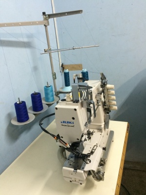 Плоскошовная швейная машина JUKI MFC-7602T-H21