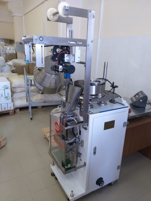 Фасовочно-упаковочный аппарат для гранулированных продуктов
