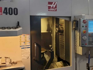 HAAS EC-400 горизонтально фрезерный обрабатывающий центр