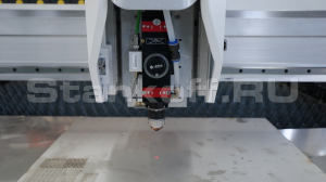 Оптоволоконный лазерный станок по металлу XTC-1530H/1500 Raycus