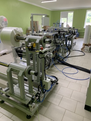Автомат для производства термоусадочный пакетов Lechita