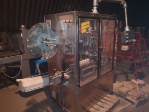 Этикировочная машина для термоусадочной этикетки Fin Pack (Италия)