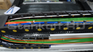 Оптоволоконный лазерный станок по металлу XTC-1530H/1500 Raycus