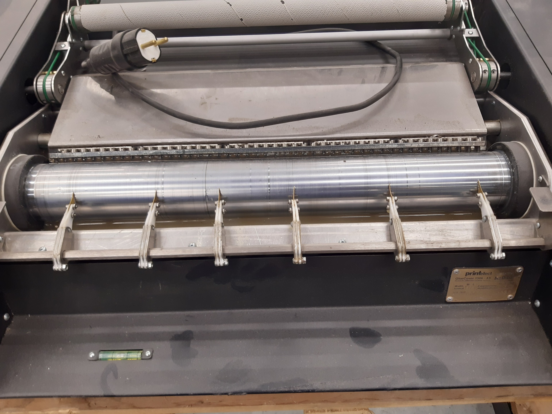 Клеемазательная машина PRINTELLECT GLUECOVER—1506 купить Б/У в ...