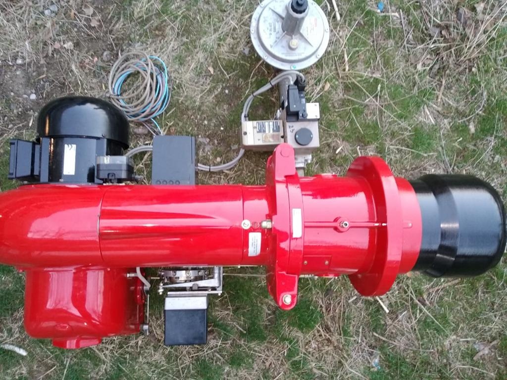 Горелка газовая WEISHAUPT G7/1D 1750 кВт купить Б/У в Москве по цене