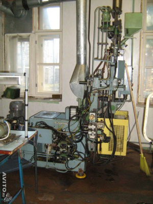 Термопластавтома МЛГП 25-40 завода Калинина (Калининец)