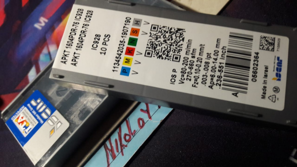 Пластина фрезерная APKT 1604 PDR-76 IC928