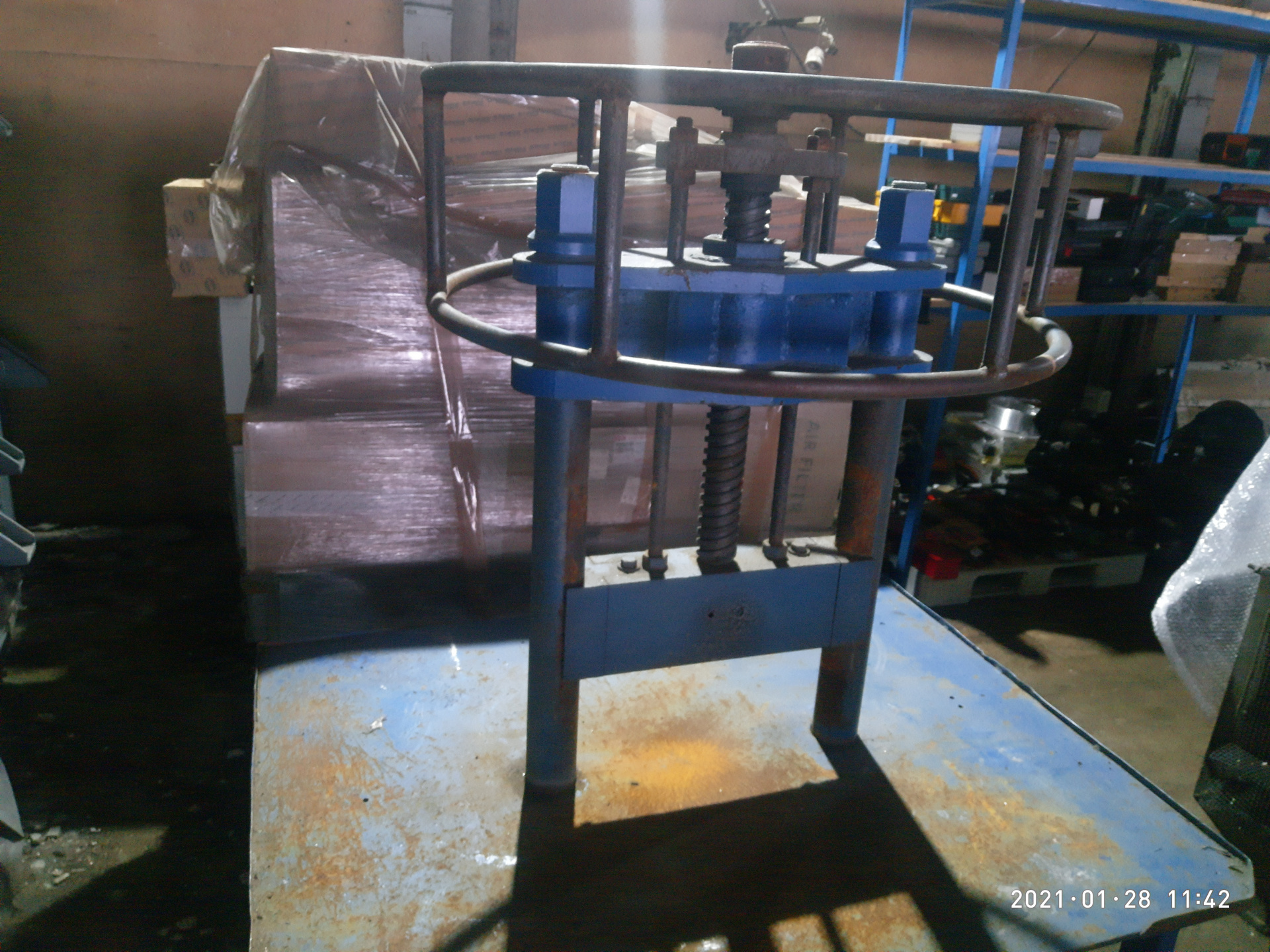 Пресс Ручной Винтовой Настольный Для Пчеловода Купить