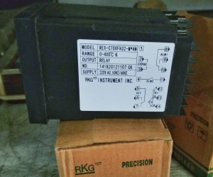 Цифровые контроллеры температуры REX-C700