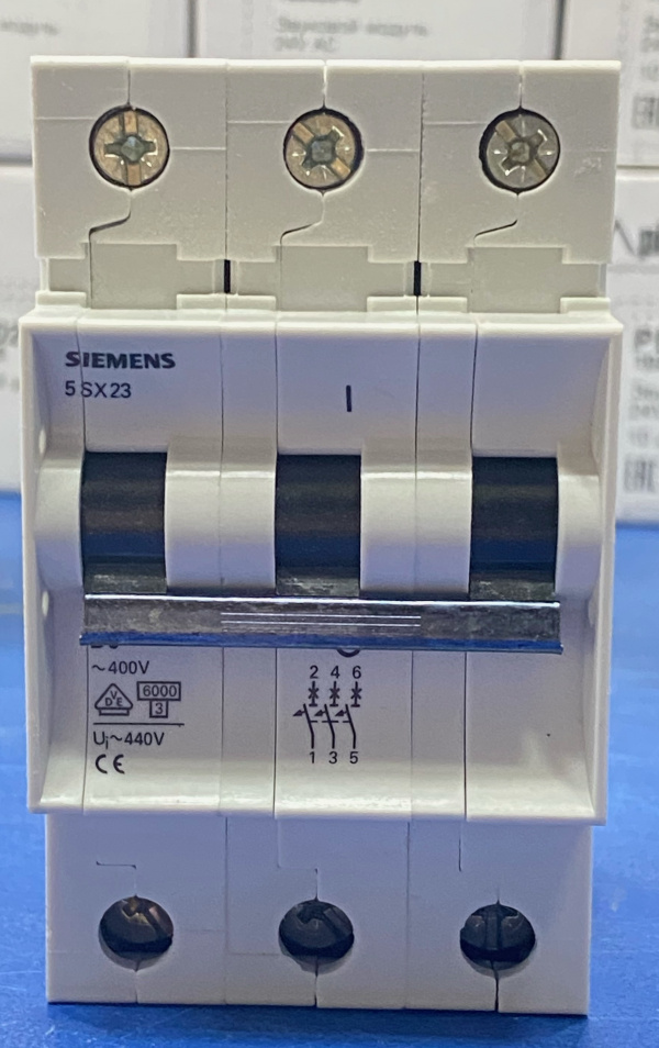 «Выключатель автоматический 5SX2, 3P, 6 A, B №5SX2306-6 "Siemens"»