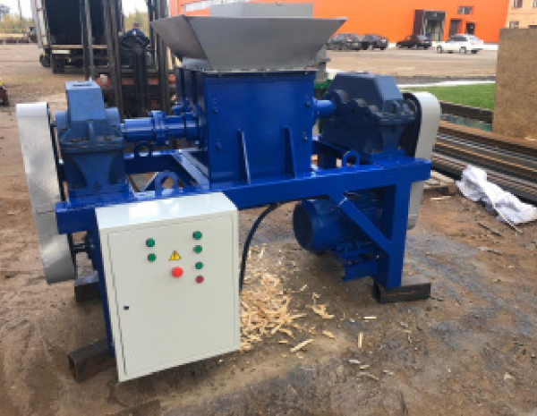 Универсальный промышленный шредер для полимеров, резины, древесинных ...