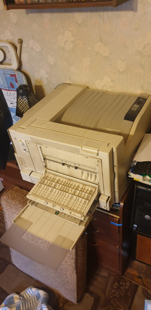 Принтер цветной Xerox Phaser 7500DN