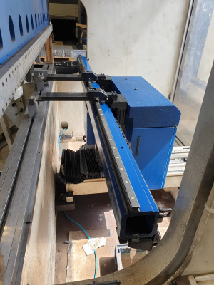 Листогибочный пресс TRUMPF TrumaBend V85S 2550 x 85 T - 6 Axis 6513 = Mach4metal