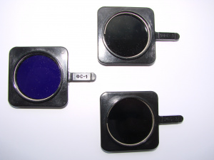 Запчасти микроскопа МБИ-15, телеобъектив, светофильтр поляризатор, кольцевая диафрагма, скользящий столик, конденсор и др