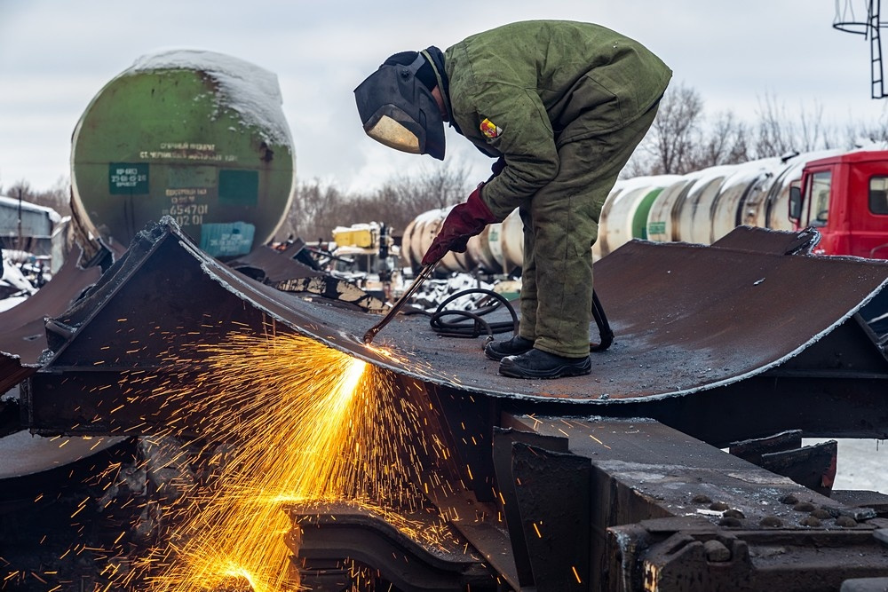 Резка пассажирских вагонов