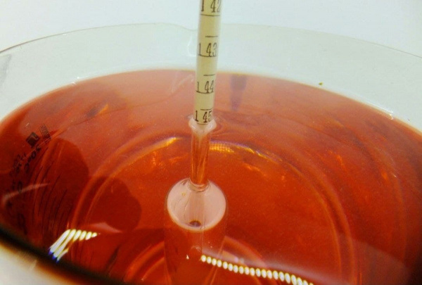Нитрат марганца, азотнокислый марганец Mn(NO3)2 плотность 1.4г/см3