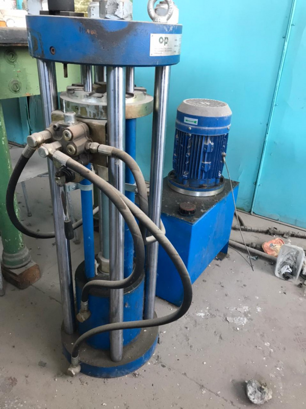 опрессовочный станок TuBomatic 2\\65S для РВД купить Б/У в Таганроге ...