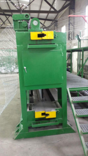 HEBEI ANPING WIRE MESH MACHINE FAKTORY 60X80 / 4300 Линия по производству габионовой сетки