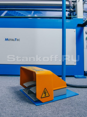 Электромеханический вальцовочный станок MetalTec RS-1300x2,5E