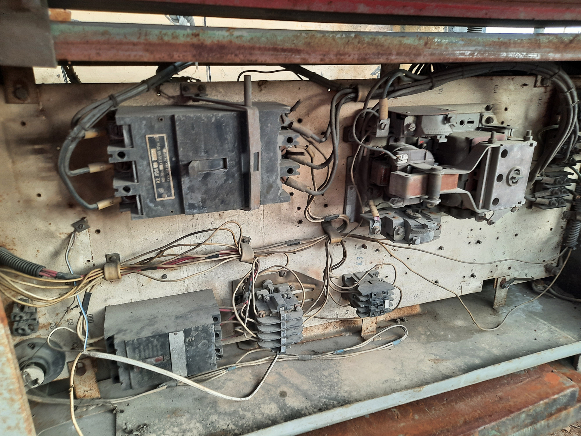 Гильотина для рубки листов металлических купить Б/У в Екатеринбурге по ...