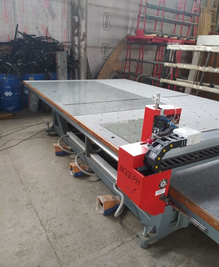 Автоматический стол для раскроя(резки) стекла. От производителя в ...