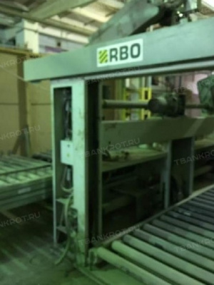 1) Стол-рольганг Roller table (2) RBO мод.TORNADO C1300, инвентарный № 0420251810013; 2) Шкаф электрический +экран управления Electric cabin