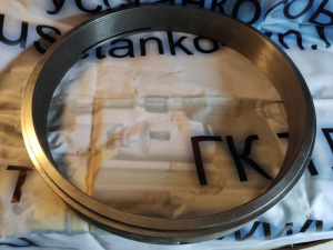 Гайка шпинделя специального станка глубокого сверления и растачивания РТ403
