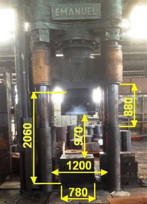 ковочный пресс усилие 900т Стол - x: 1800 мм Стол - y: 1300 мм