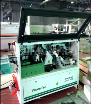 Автоматический кромкооблицовочный станок WoodTec Compact mini 300