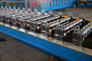 Профилегибочное оборудование для производства металлочерепицы Монтеррей из Китая