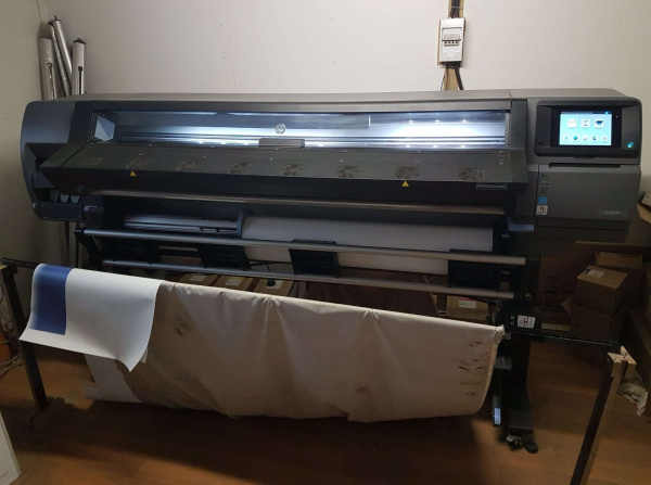 Производственный принтер HP Latex 360