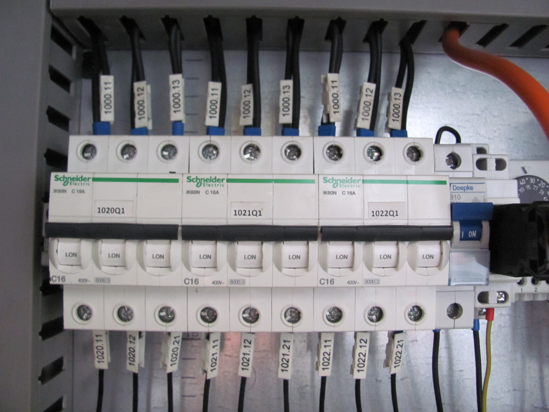 Электрический шкаф приготовления лимонной кислоты Rittal купить Б/У в ...