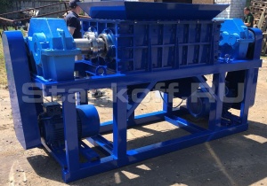 Универсальный промышленный шредер для пластика, резины, дерева, бумаги, стекла ШДП-3700