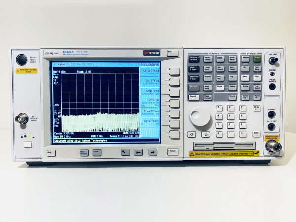 Анализатор спектра Agilent E4443A PSA 3Hz-6.7GHz