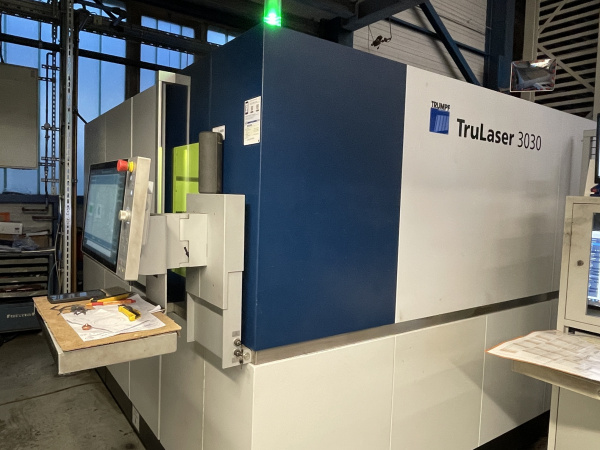 Лазерная установка TRUMPF TruLaser 3030 Fiber